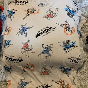 Nickelodeon Avatar The Last Airbender Graphic Tee - White and Blue